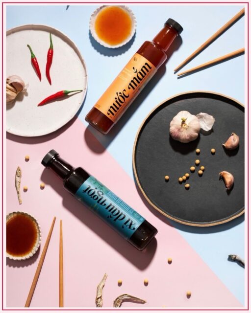 🌶️ Mẹ’s (Mom’s) Marketplace was founded by Vancouver’s Michelin Bib Gourmand restaurant Anh and Chi in 2022. Anh and Chi’s co-founder Amelie Nguyen transformed the award-winning recipes into accessible and ready-to-eat, IBPOC, woman-led, and locally-made sauces in British Columbia — introducing for the first time in BC — Mẹ’s Sweet Soy and Mẹ’s Chilli Fish Sauces.
Find @mes_marketplace and 70+ other vendors at our Holiday Pop Up on November 21 + 22 ✨
Comment HOLIDAY for your ticket link! Get your ticket ahead of time to save time at the door! 🔗 in bio!
🛍️ 70+ local vendors + artisans
🎨 hands on workshop
👧🏻 Mini makers (young entrepreneurs 16+ younger)
Perks of pre-purchasing your ticket:
💵 Automatically entered to win ‘market cash’ to spend with any vendor!!
🎫 With every 100 tix sold, we will draw a winner! 🛍️ More guests = more giveaways!
🗓️ Sat. Nov 21 + Sun. Nov. 22 | 11a to 5pm
📍Pipe Shop Venue, 115 Victory Ship Way, North Van
🎟️ $5 | 50% tickets proceeds benefit @backpackbuddiesbc and @questmarkets
🐶 Pet-friendly and encouraged!
#VancouverEtsyCo #NorthVan #ShopLocal #VancouverMakers