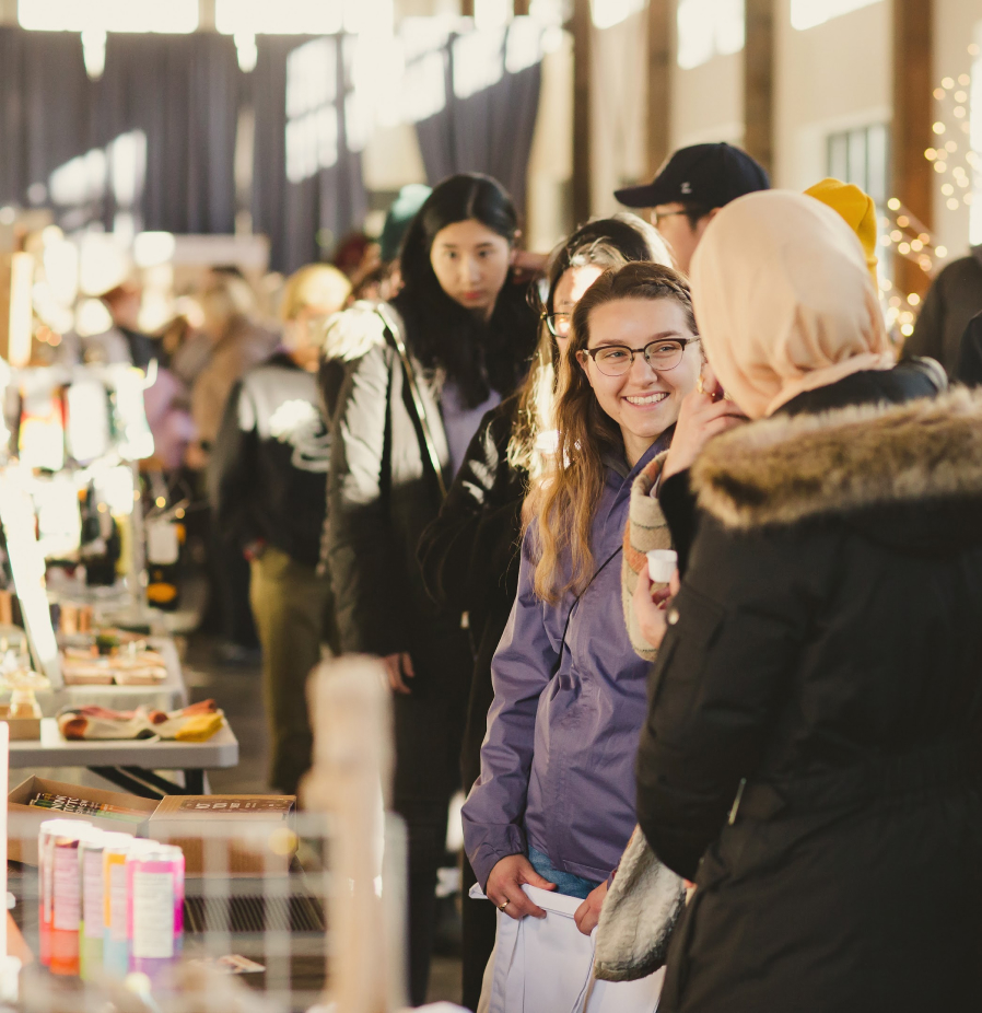 Holiday Pop Up Market 2026